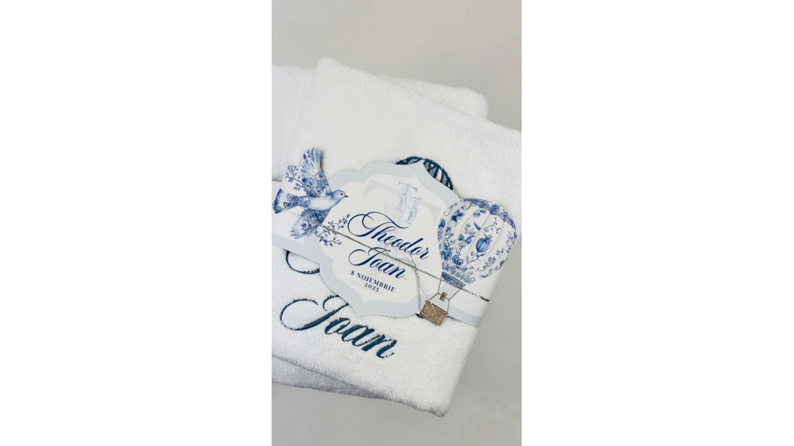 Trusou botez baietel Hot Air Balloon Blue Toile cu baloane de aer cald design elegant 26